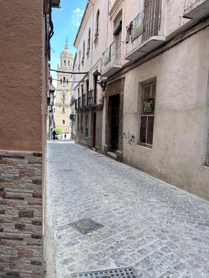 Apartamentos La Catedral De Хаэн Экстерьер фото